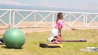 Gym teacher demonstrates his athletic skills in Peru