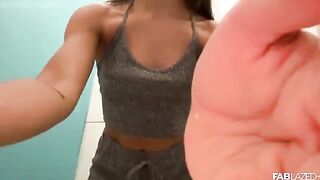 I get away from people to show you my naked body, exclusive Venezuelan POV
