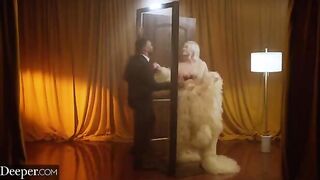 The busty blonde beauty Vic Marie is having fun