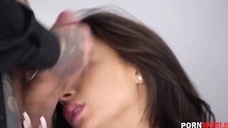 The photographer fucked Latina model Susy Gala during the casting session