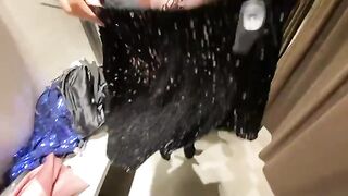 Choosing NY`s clothes ends with a cumshot on her tits