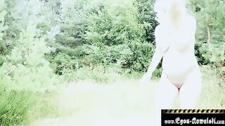 A blonde pregnant woman fucked on the beach by a stranger, no protection used