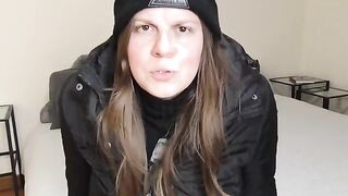 A Wisconsin accent and ass worship with Elle Hell’s instructions