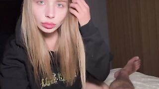 Ladies of IT also like to engage in oral play, as seen with Californiababe