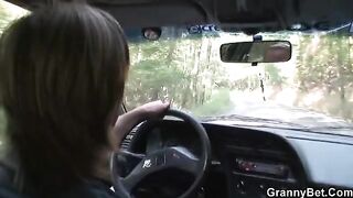 A hot grandma got banged after sucking a cock by the road
