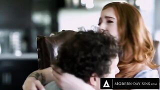 A youtuber fucked his stepsister in the house and made a mid-air sex scene