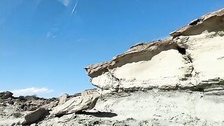 My cute GF is a messy bitch in bed, but I love her