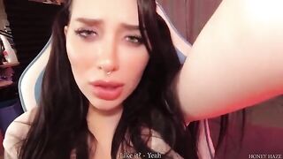 A young gamer girl got cheated on by her BF with a stepbro, damn!