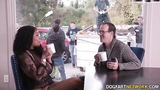Ebony babe Paris The Muse gets her mouth filled with cum
