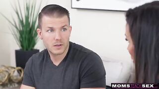 Shay Sights seduced her stepson for a steamy encounter - S18:E4