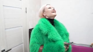 Husband did not let his wife to go to the party, otherwise there would be consequences
