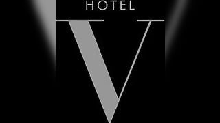 Two hungry girls seduced a hotel employee for a threesome