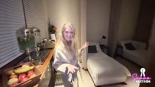 The couple has a happy ending massage experience at home with a sexy babe
