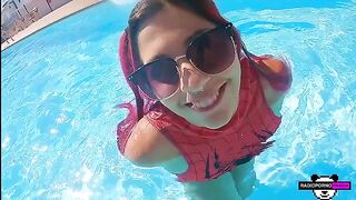 Ex-girlfriend overcomes her arachnophobia thanks to a bold Italian amateur video