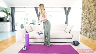 Molly Little is too flexible, it’s her worst weakness, get naked!