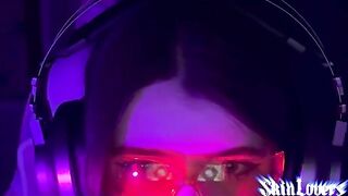 A cute gamer girl gets fucked hard, and it’s captured up close in a steamy scene