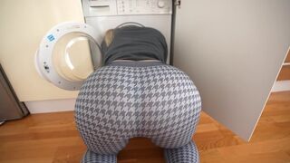 My stepsister got stuck in the washing machine and I helped her
