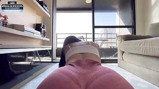My personal trainer ripped my pants and fucked me without a condom - Drii Cordeiro