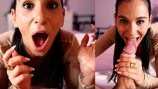 I love deepthroat blowjob, I want a big dick in my throat until I come - Begging for cum