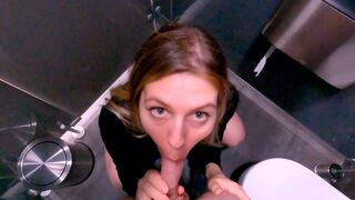 A shoplifter girl was caught and fucked in a mall toilet