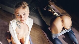 Babe gets her pussy smashed in yoga pants