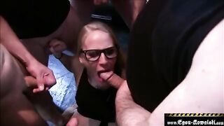 A blowjob with an amateur blonde who loves to swallow, featuring Lara Cumkitten