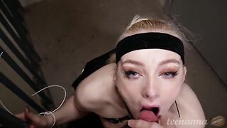A cute girl with a sharp tongue passionately sucks the guy’s cock outdoors