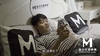 A hot Chinese girl is having fun with her boyfriend on camera