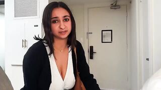 Accidental sex with a pretty girl in the hotel room