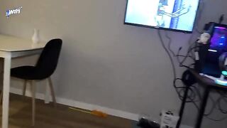 Babe wanted to taste Stepbrother's cock