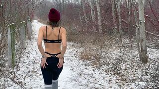 The husband shared his wife's pussy with his friend in the snow