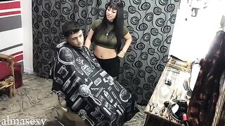 Argentine slut gets fucked in the barber shop - Almasexy