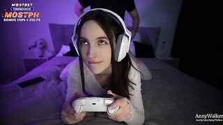 A young gamer’s cock sucking and riding his stepsister’s ass