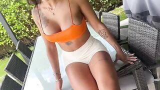 The photographer forced Sisi Rose to have sex with him outdoors