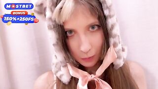 Girl with quadrober fucked hard in her uterus