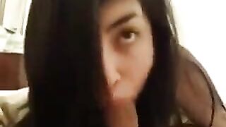 A young girl learned to suck a guy’s cock and did it perfectly