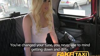 A blondie woman pays for her trip in a special way