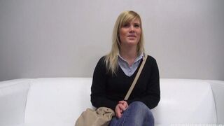 25-year-old Czech girl fucks at a porn casting, showcasing her skills in a blowjob scene