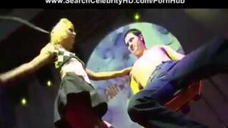 Sex in the toilet of a night club, wild party action!