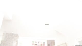 A guy fucks his girlfriend covered in oil and reaches the end