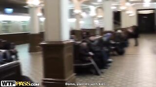The Russian girl was fucked in the toilet of a night club
