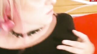 A cute blonde got fucked by her boyfriend, despite her pregnancy