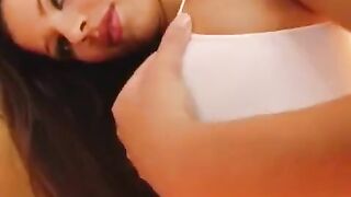 Babe masturbating her big and juicy porn vagina
