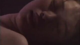 The brother seduced his virgin sister and fucked her