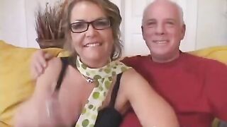 The grandfather gave his wife a student to settle the score