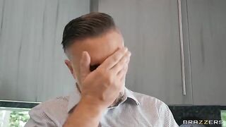A girl was fucked by a real estate agent for money