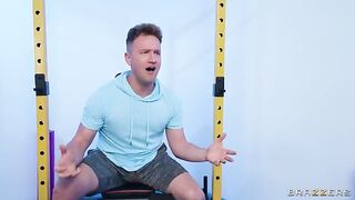 The guy fucked a girl with big tits in the gym locker room