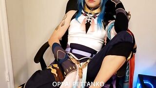 Cosplayer Xiao gets caught masturbating by Zhongli