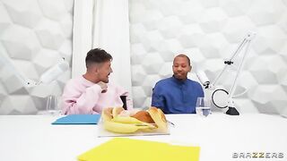 Who the fuck didn't she give it to! - a blonde in a skirt makes a deep blowjob