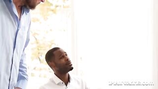 The man captured the moment of attraction to the girl’s anal